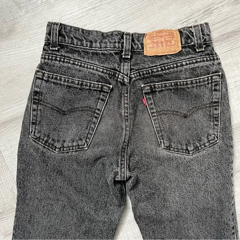 VINTAGE SLIM STRAIGHT Faded Black Jeans Size 24